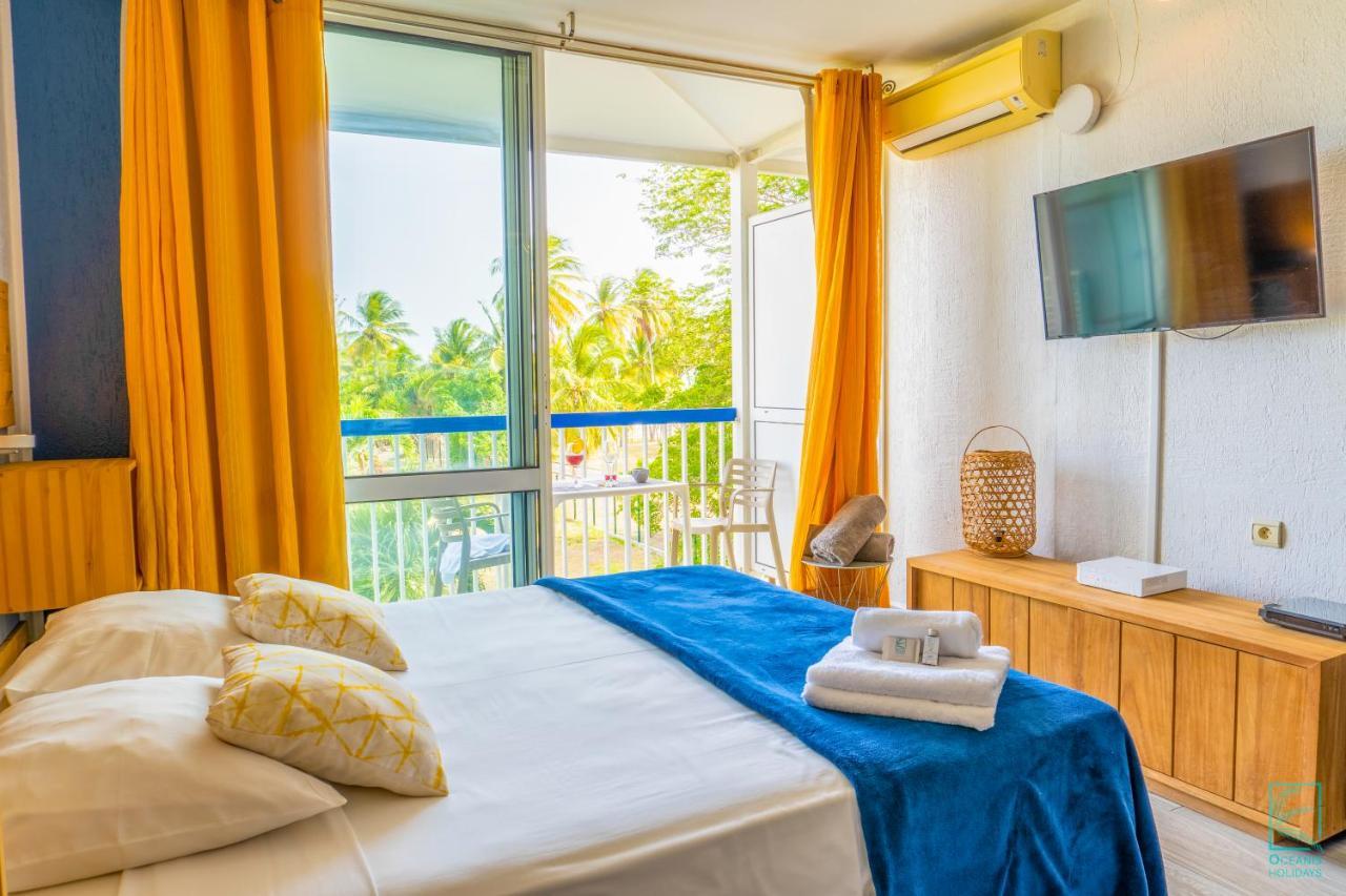 לה גוסייר Chaleureux Studio Avec Balcon Face A La Mer - Maripa מראה חיצוני תמונה